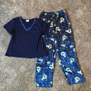 Beautiful blue pajama set, size L/XL